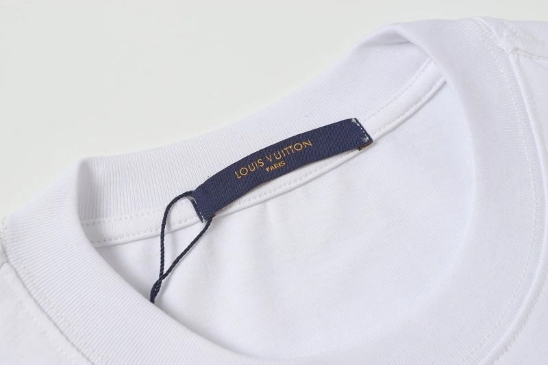 Affordable Louis Vuitton T-Shirts 132133