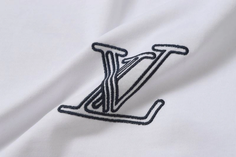 Affordable Louis Vuitton T-Shirts 132133