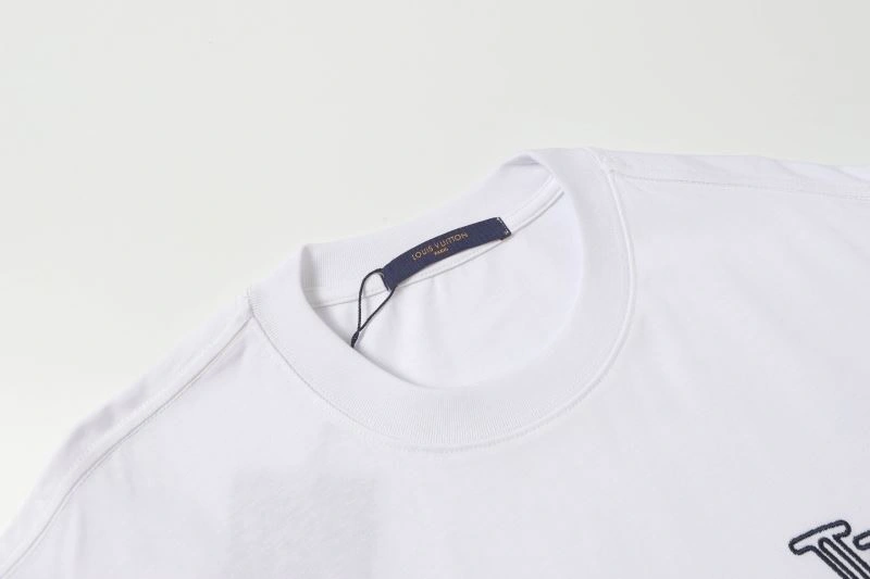 Affordable Louis Vuitton T-Shirts 132133