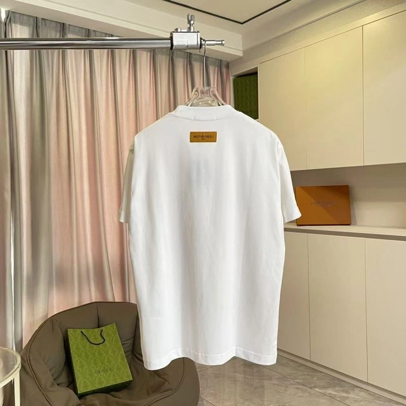 Louis Vuitton T-Shirts Trendsetting 132150