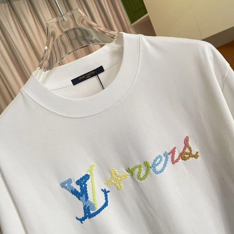 Louis Vuitton T-Shirts Trendsetting 132150