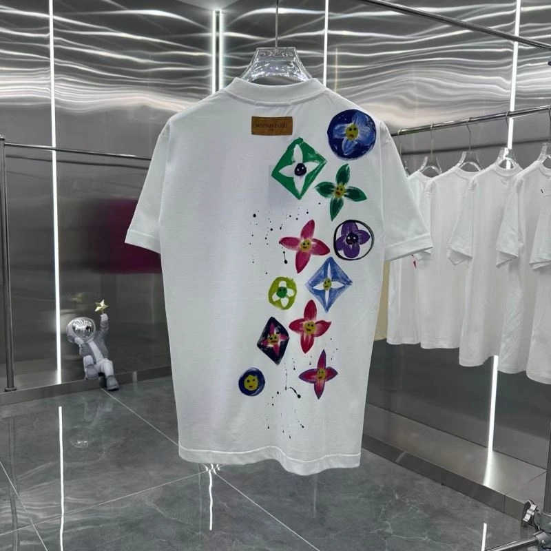 Bright Louis Vuitton T-Shirts 132123