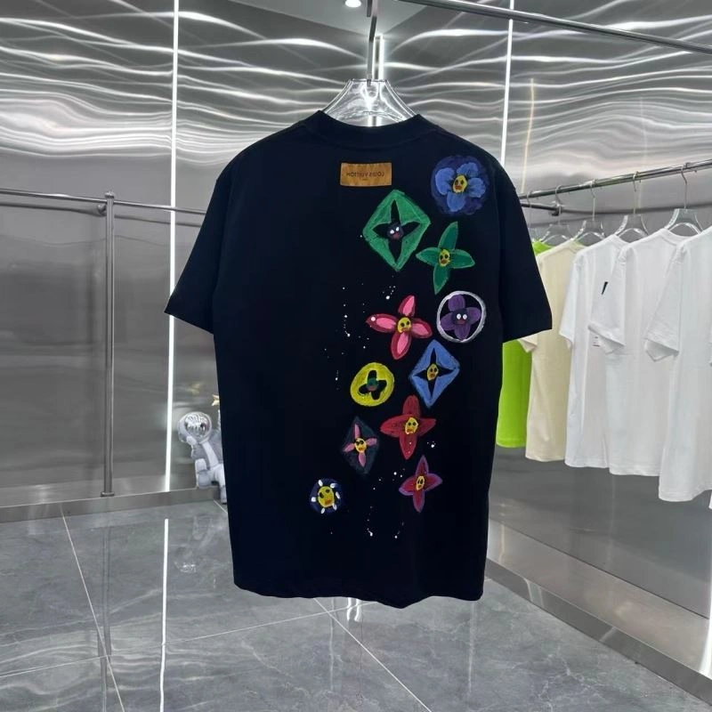 Bright Louis Vuitton T-Shirts 132123