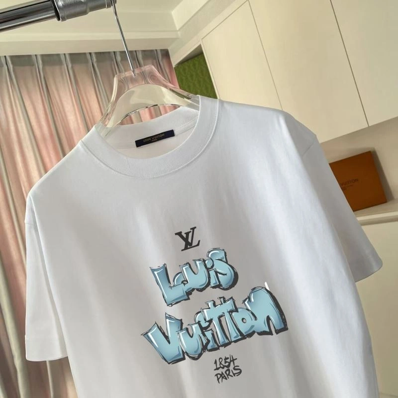 Louis Vuitton T-Shirts NewStyle 132137