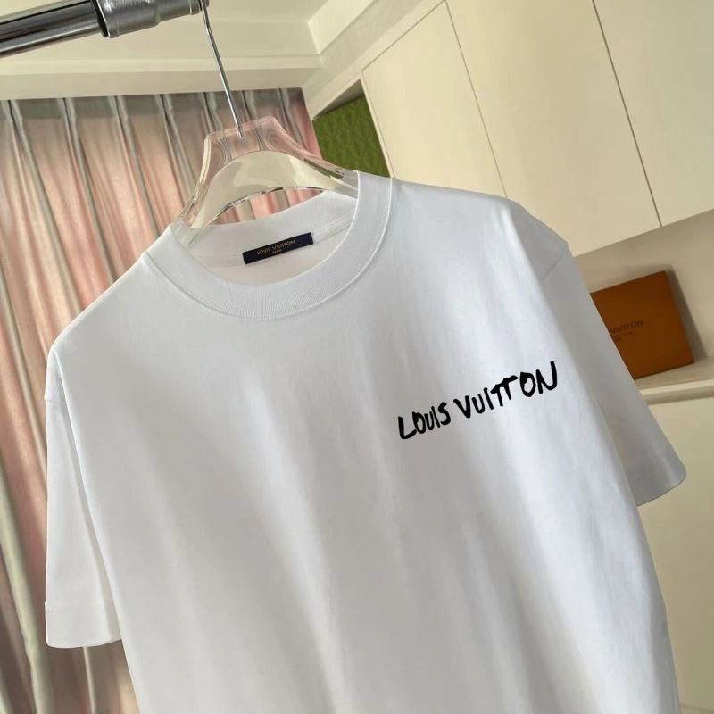 TravelReady Louis Vuitton T-Shirts 132141