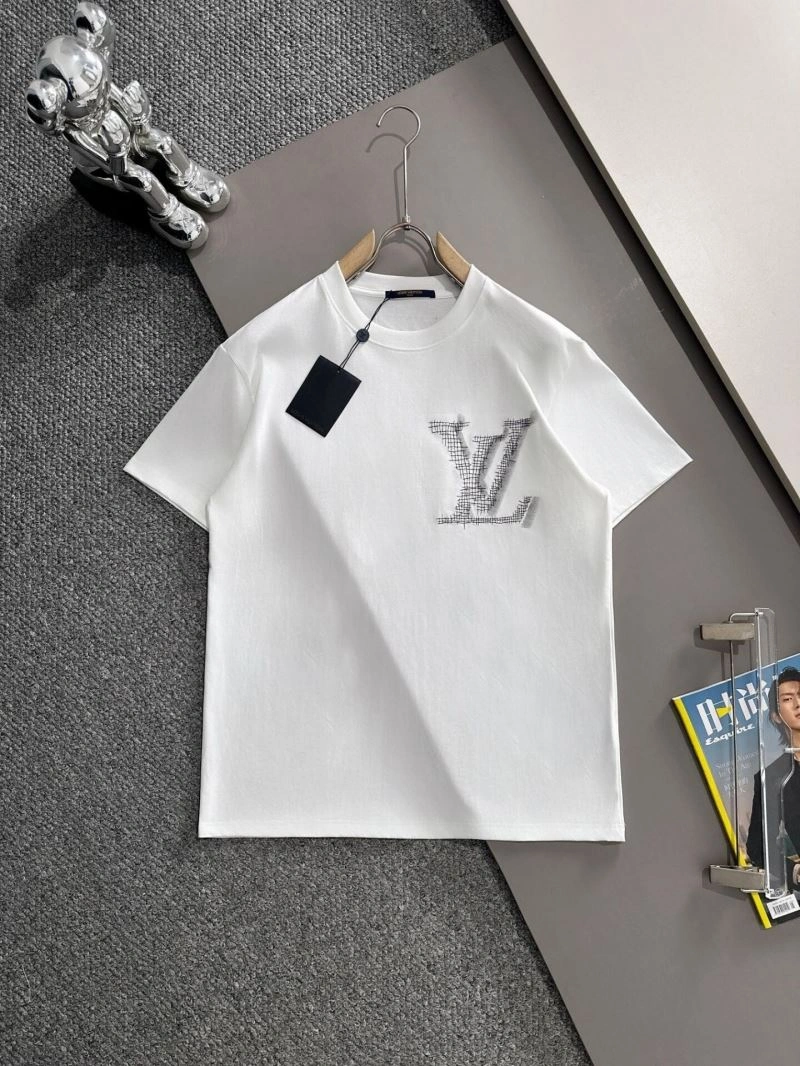 Louis Vuitton T-Shirts Stylish 132124