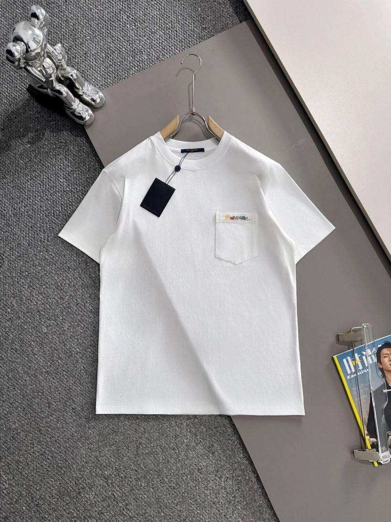 Lightweight Louis Vuitton T-Shirts 132115