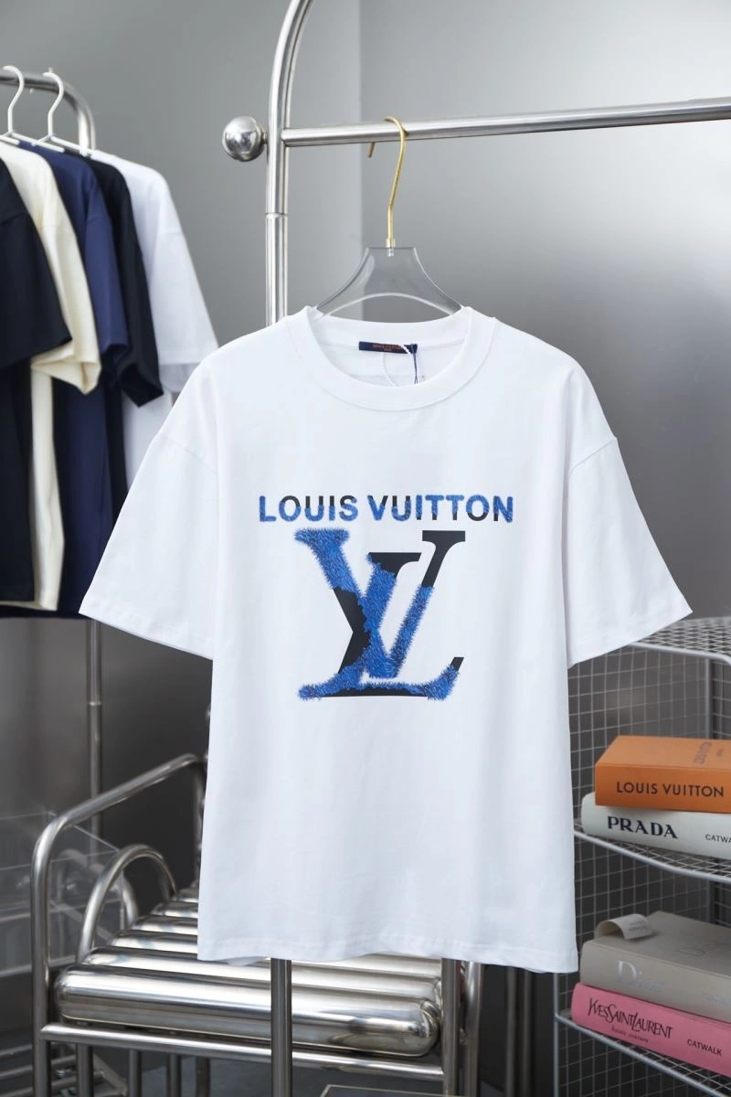 WeatherProof Louis Vuitton T-Shirts 138491