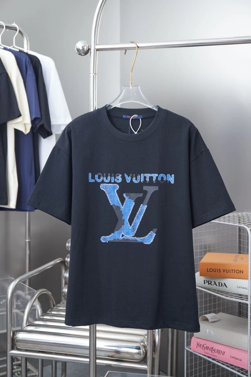Louis Vuitton T-Shirts EyeCatching 138480