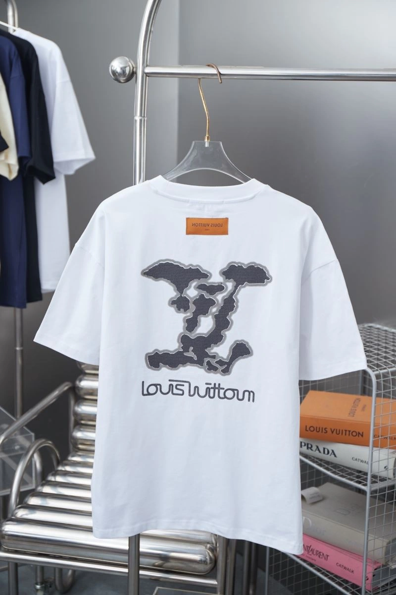 TechFriendly Louis Vuitton T-Shirts 138483
