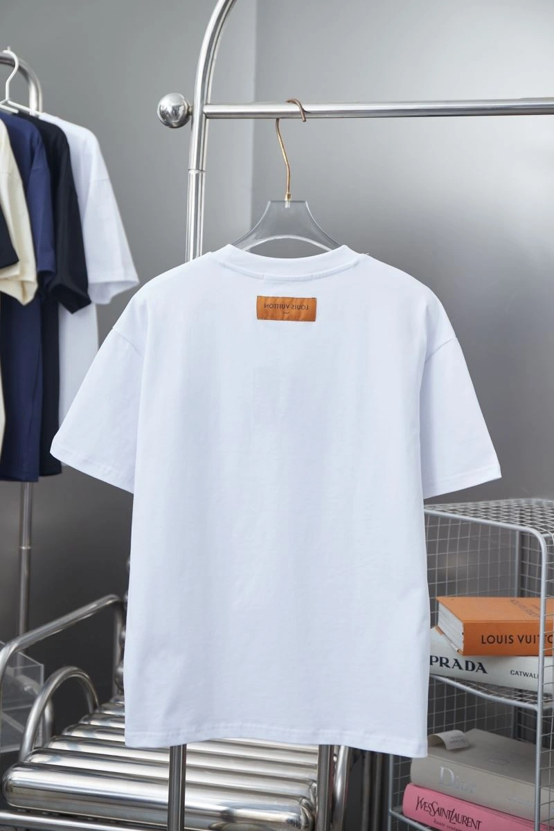 Louis Vuitton T-Shirts OnTrend 138475