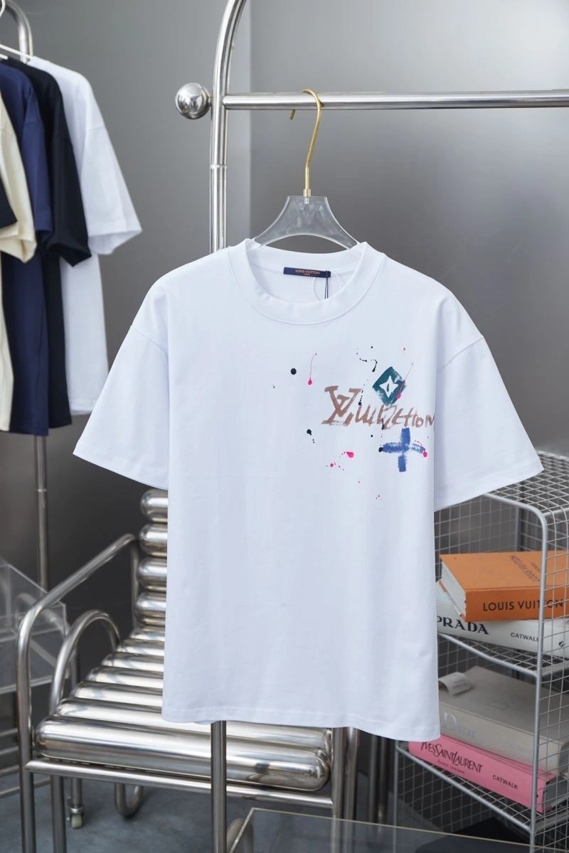 Louis Vuitton T-Shirts ComfortFit 138474