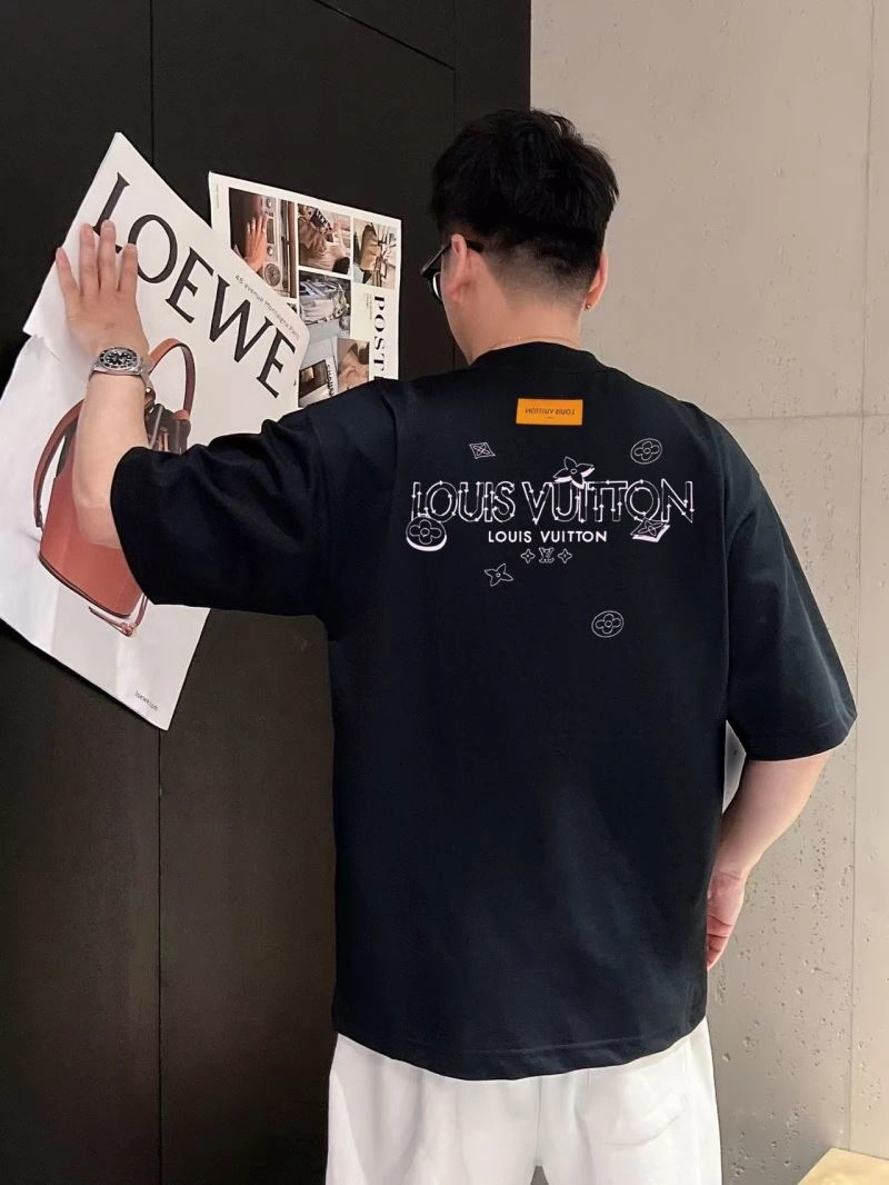 Louis Vuitton T-Shirts OnTrend 138469