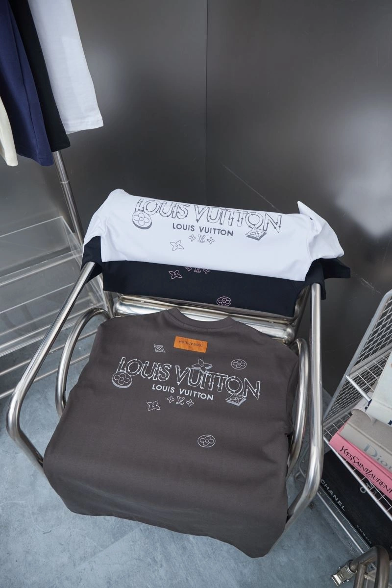 Popular Louis Vuitton T-Shirts 138472