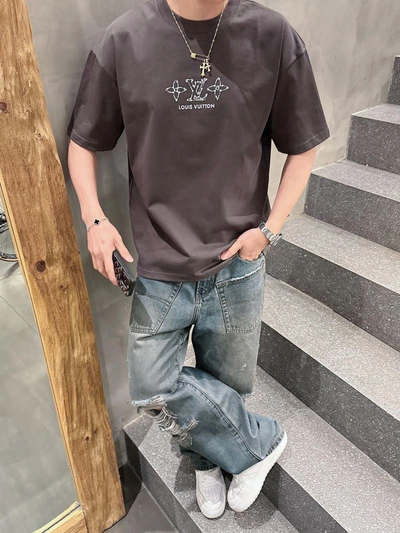 Popular Louis Vuitton T-Shirts 138472