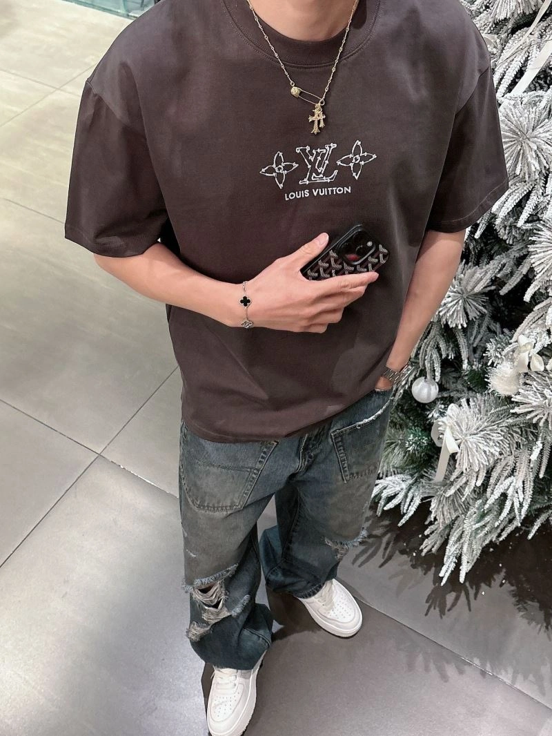 Popular Louis Vuitton T-Shirts 138472