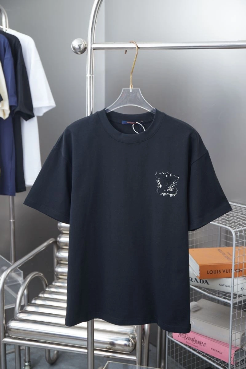 Affordable Louis Vuitton T-Shirts 138466