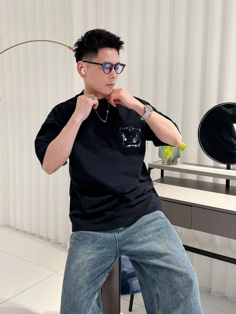 Affordable Louis Vuitton T-Shirts 138466