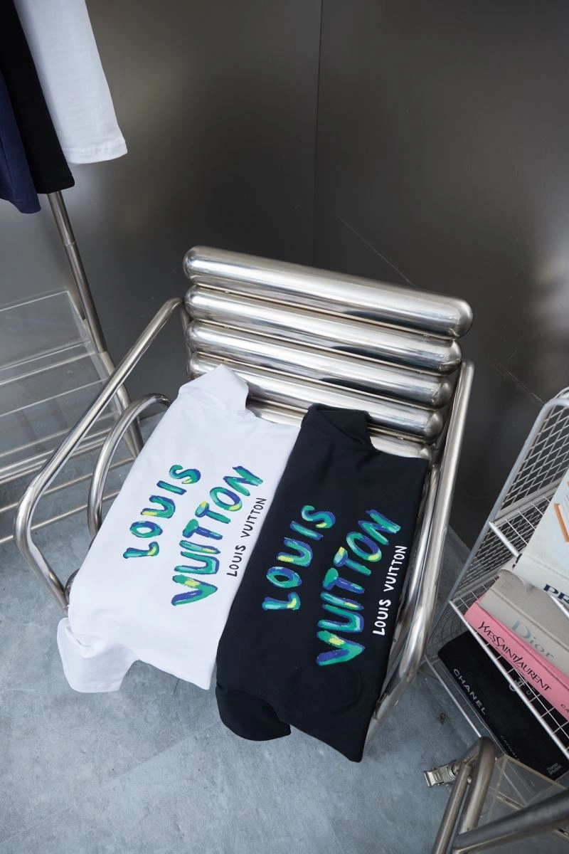 Durable Louis Vuitton T-Shirts 138461