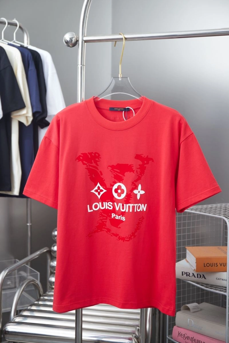 Affordable Louis Vuitton T-Shirts 138450