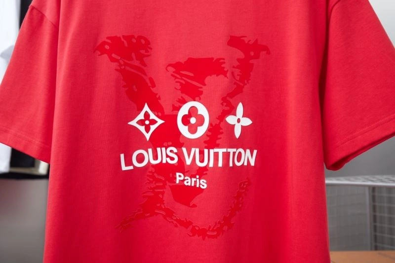 Affordable Louis Vuitton T-Shirts 138450