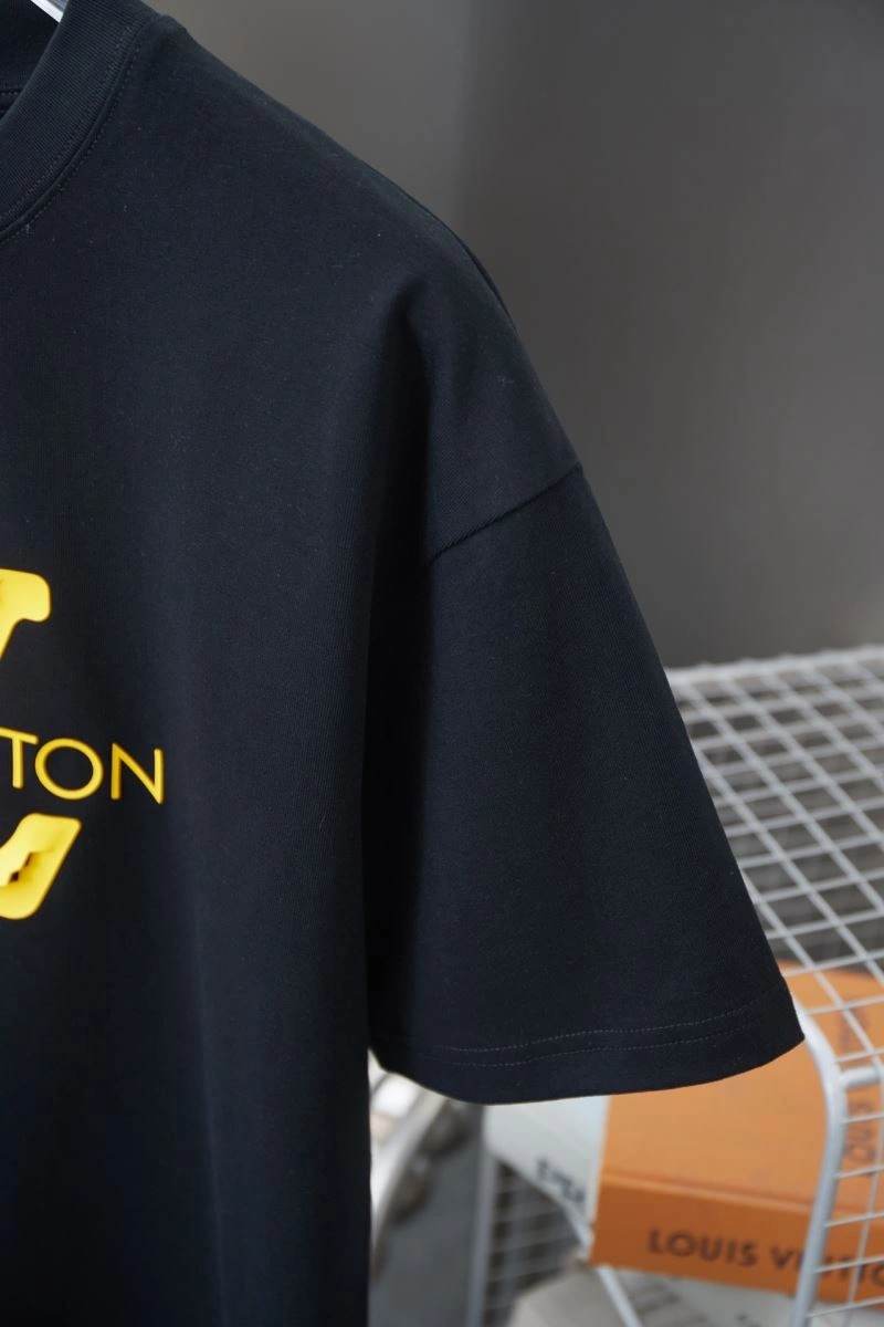 Louis Vuitton T-Shirts Reliable 138457