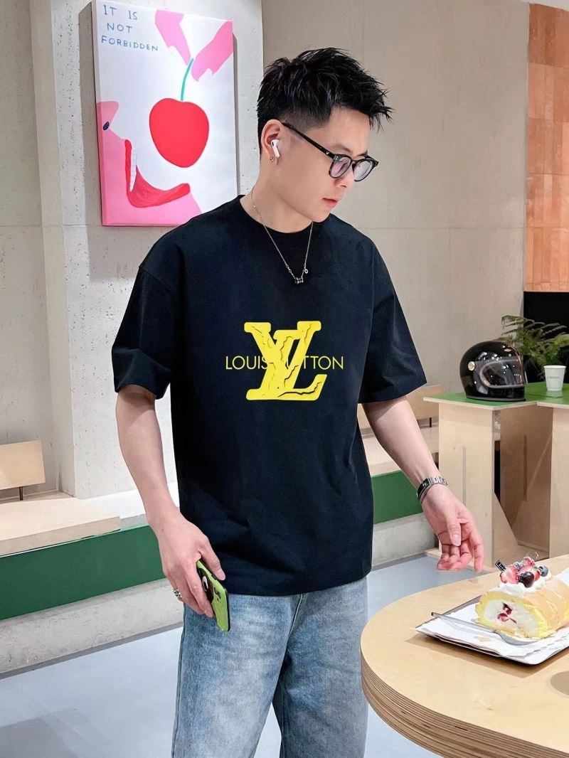 Louis Vuitton T-Shirts Reliable 138457