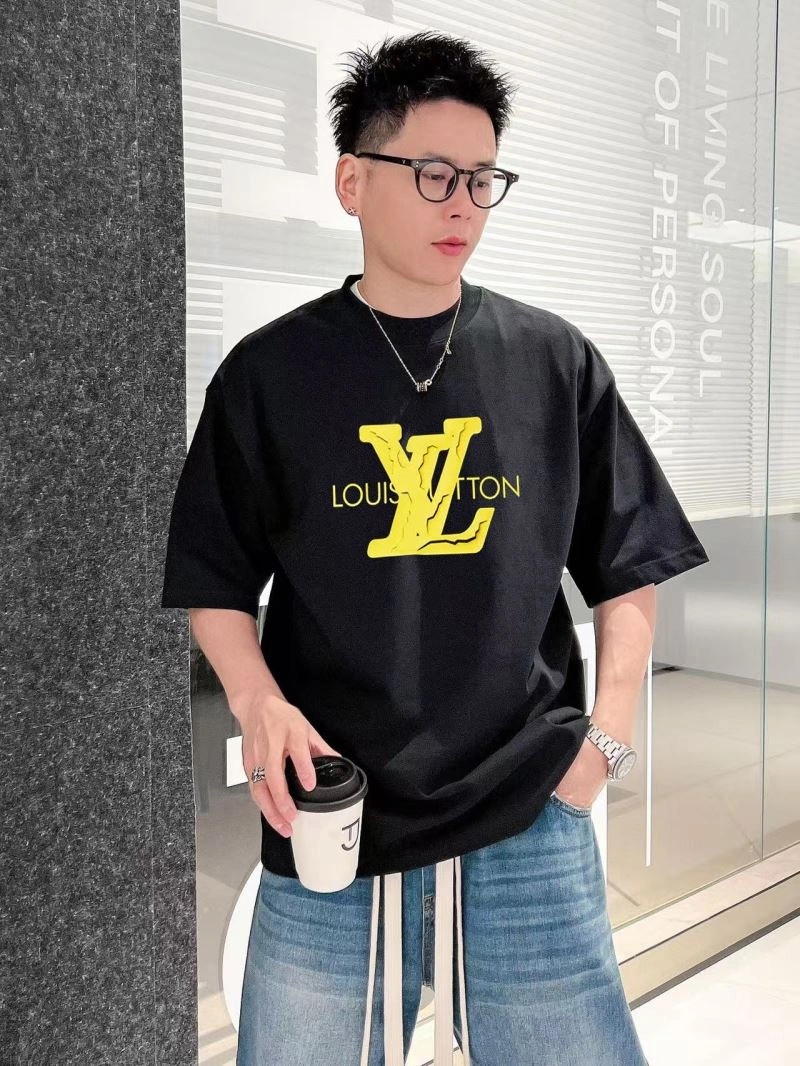 Louis Vuitton T-Shirts Reliable 138457
