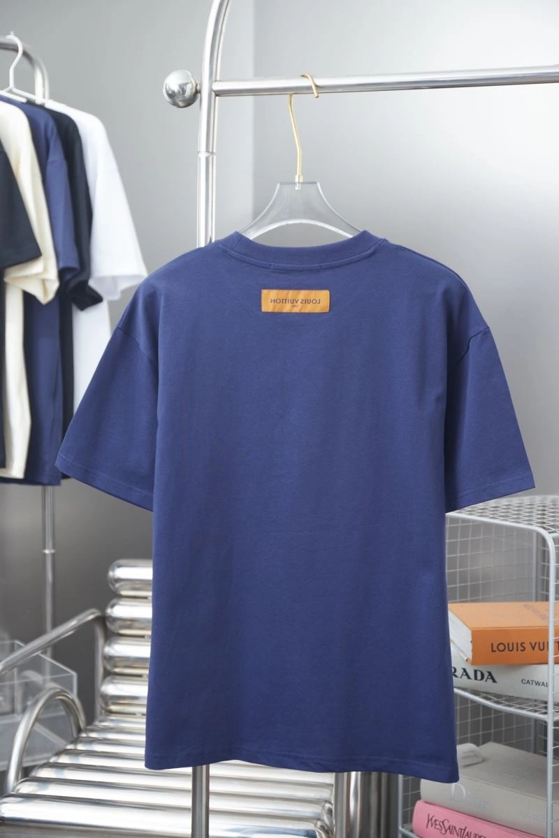 Breathable Louis Vuitton T-Shirts 138445