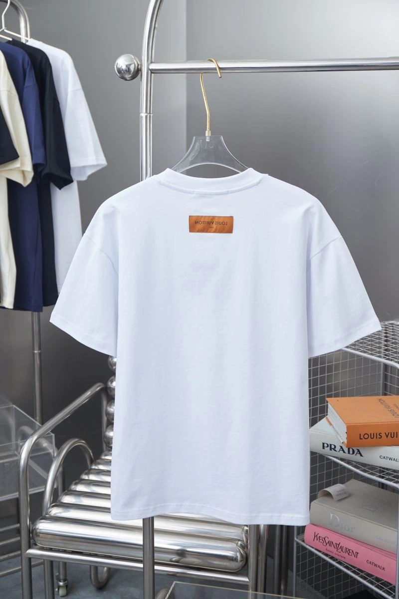 ZipUp Louis Vuitton T-Shirts 138456
