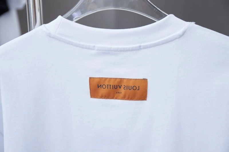 ZipUp Louis Vuitton T-Shirts 138456