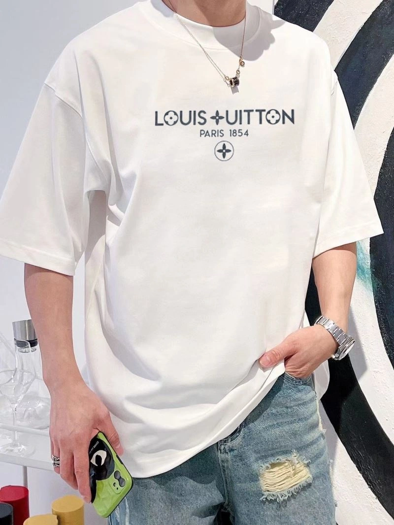 ZipUp Louis Vuitton T-Shirts 138456