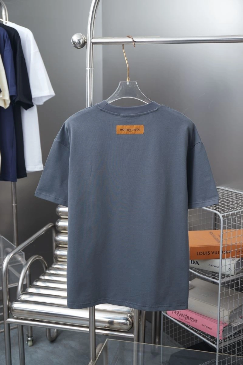 Louis Vuitton T-Shirts Stretchable 138448