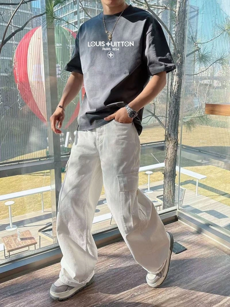 Louis Vuitton T-Shirts Stretchable 138448