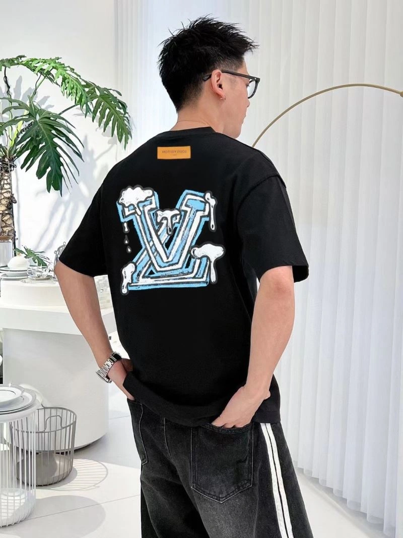 Louis Vuitton T-Shirts Contemporary 138443