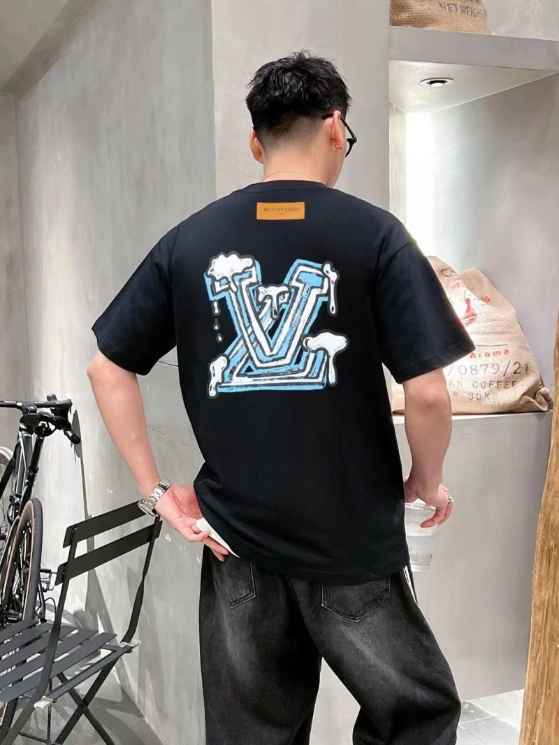 Louis Vuitton T-Shirts Contemporary 138443