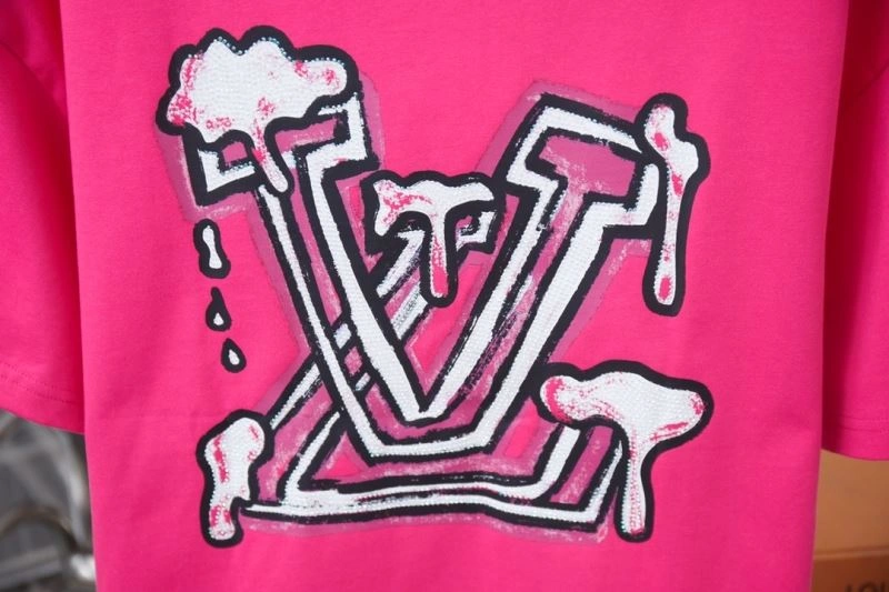 Louis Vuitton T-Shirts Durable 138444