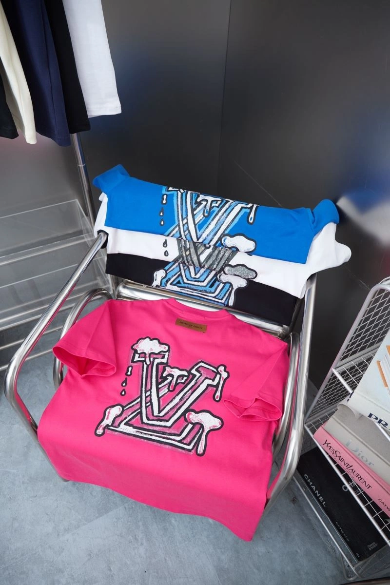Louis Vuitton T-Shirts Durable 138444