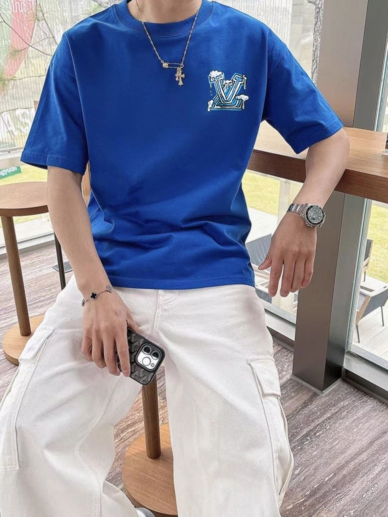 SmoothTexture Louis Vuitton T-Shirts 138455