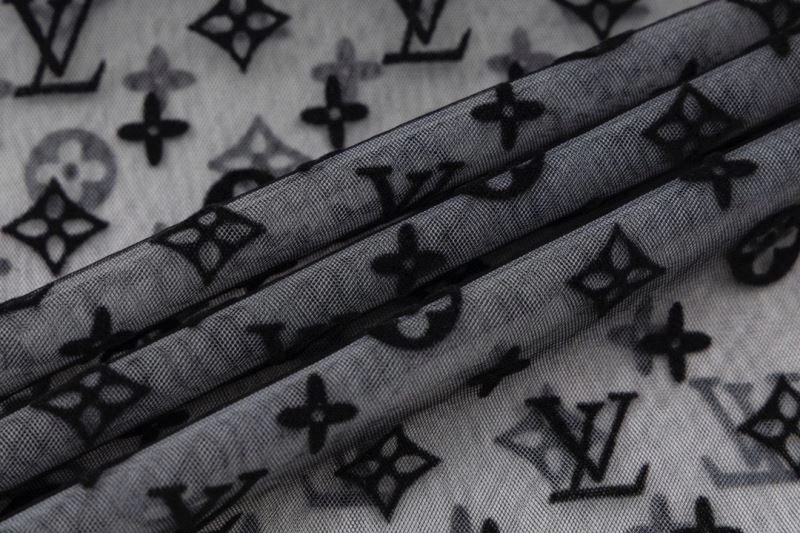 Louis Vuitton T-Shirts Elegant 138438