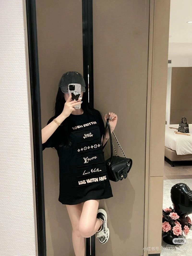 Louis Vuitton T-Shirts EyeCatching 138460