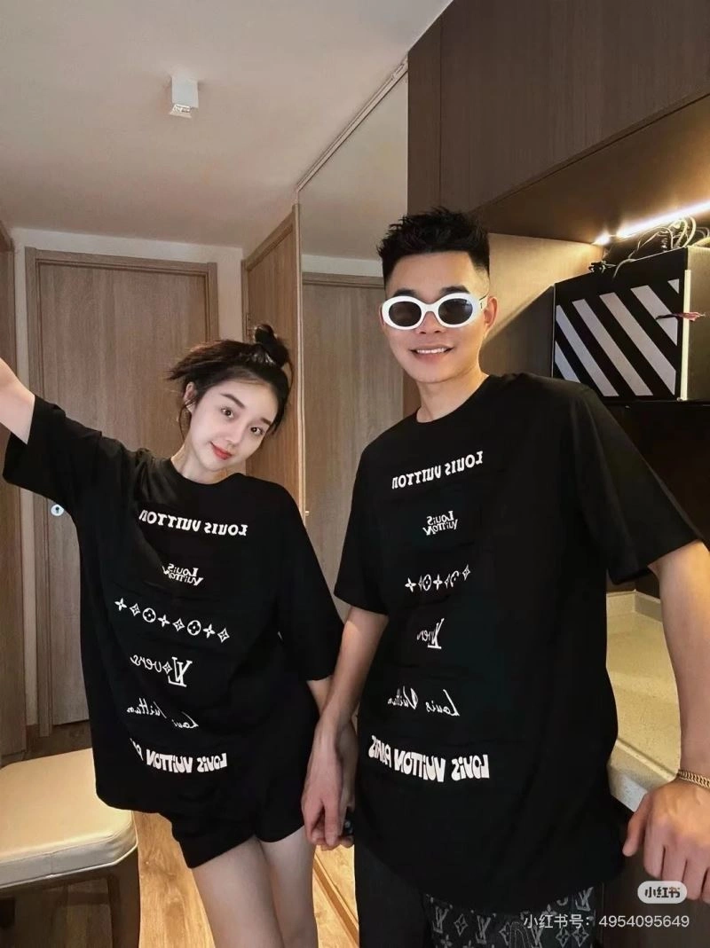 Louis Vuitton T-Shirts EyeCatching 138460