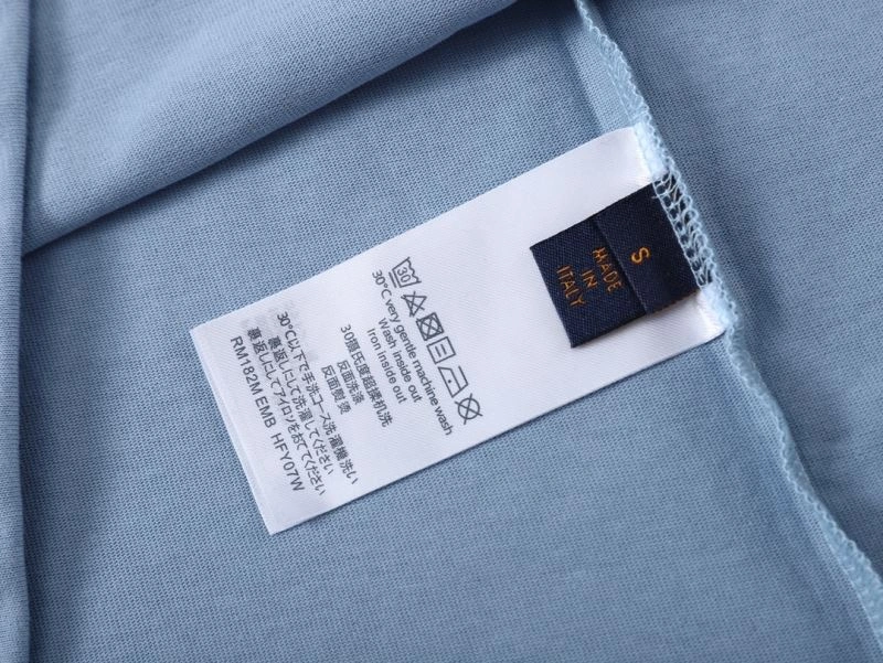 Upgraded Louis Vuitton T-Shirts 138439