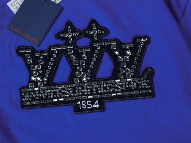 GoodFit Louis Vuitton T-Shirts 138421