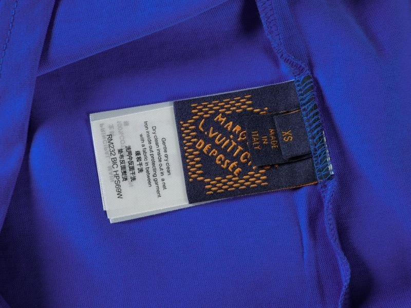 GoodFit Louis Vuitton T-Shirts 138421