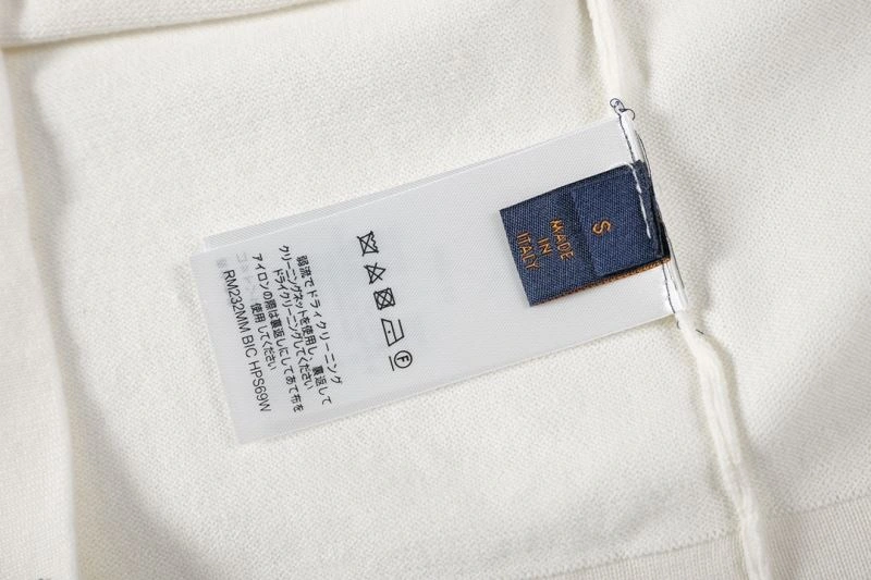 Louis Vuitton T-Shirts AllSeason 138412