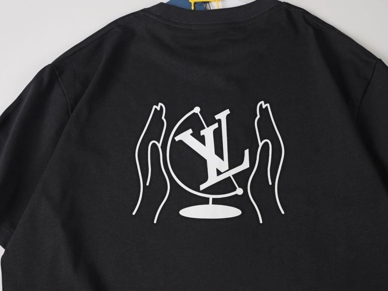 HighQuality Louis Vuitton T-Shirts 138411