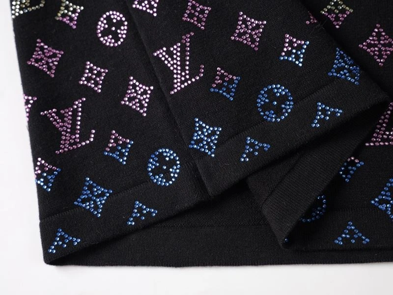 WellDesigned Louis Vuitton T-Shirts 138403