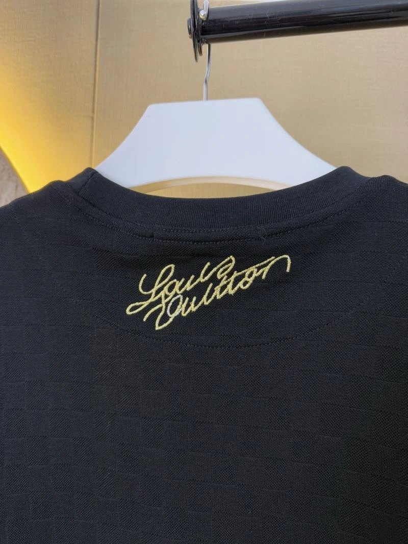 Louis Vuitton T-Shirts ZipUp 138402
