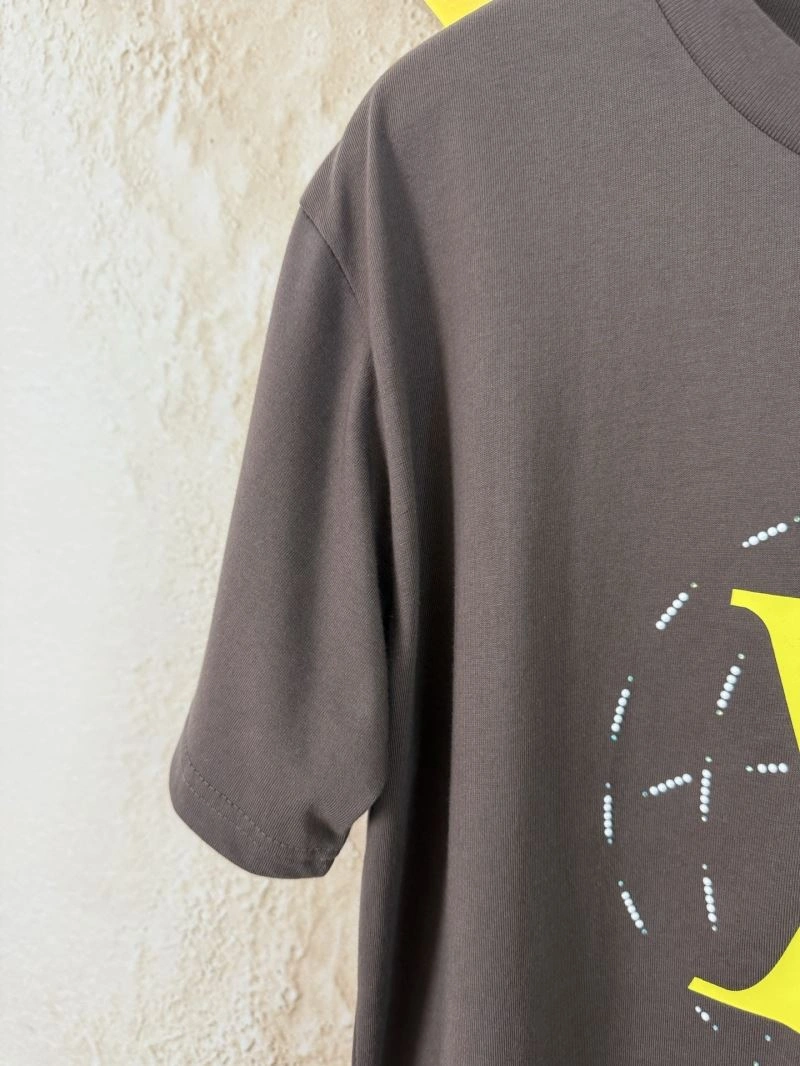 Soft Louis Vuitton T-Shirts 138409
